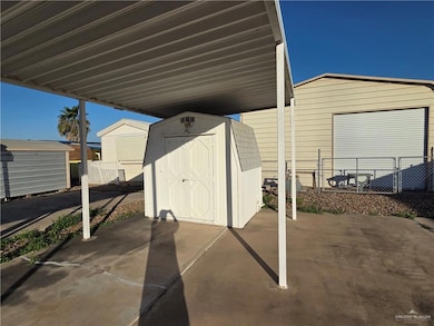 231 Seabreeze Ln, Donna, TX 78537 - photo 4