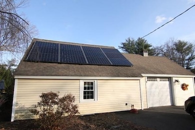 9 Cherry St, Greenfield, MA 01301 - photo 5