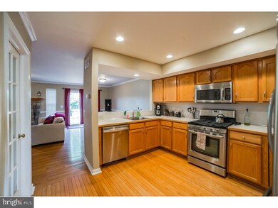 606 New Market Dr, Souderton, PA 18964 - photo 5