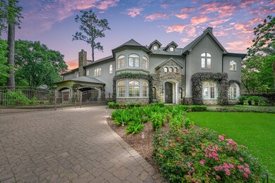 11702 Forest Glen St, Houston, TX 77024 - photo 2