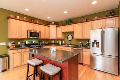 5225 Teaberry Ln, Fitchburg, WI 53711 - photo 7