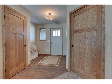 Roomy front entry