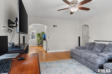 2357 S 8th St, Springfield, IL 62703 - photo 4