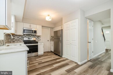 1608 Lawncrest Ln, Clementon, NJ 08021 - photo 5