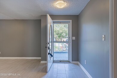 2803 Parr Ct W, Jacksonville, FL 32216 - photo 7