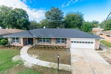 988 Parkridge Cir E, Jacksonville, FL 32211 - photo 4