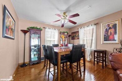 748 Norfolk Ave, Westchester, IL 60154 - photo 4