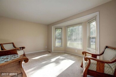 10714 Holleybrooke Dr, Spotsylvania, VA 22553 - photo 5