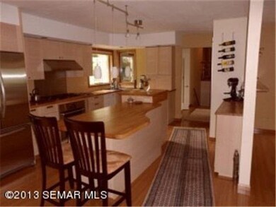 2021 Clinton Dr, Winona, MN 55987 - photo 3