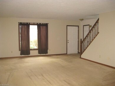 48 Tudor Ln, Kent, OH 44240 - photo 2