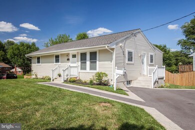 1900 Lewis Ave, Rockville, MD 20851 - photo 4