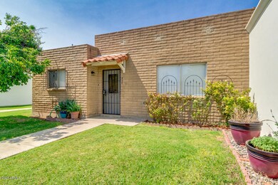 628 N Lesueur Cir, Mesa, AZ 85203 - photo 2