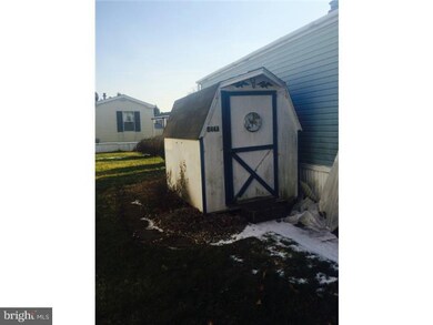 844 Aspen Ave, Spring City, PA 19475 - photo 3