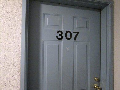 6 Knights Bridge Dr unit UJ307, Nashua, NH 03063 - photo 2