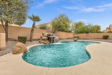2280 E Aloe Place