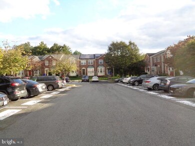 15808 Erwin Ct, Bowie, MD 20716 - photo 4