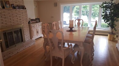 135 E View Ave, Cranston, RI 02920 - photo 5