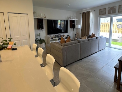 92 SE 11th Ct, Homestead, FL 33035 - photo 4