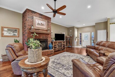 215 Cayuga Trail, Gainesville, TX 76240 - photo 2