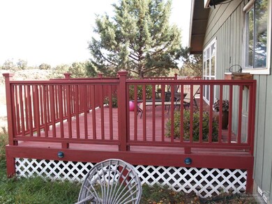 3401 NE 33rd St, Redmond, OR 97756 - photo 4