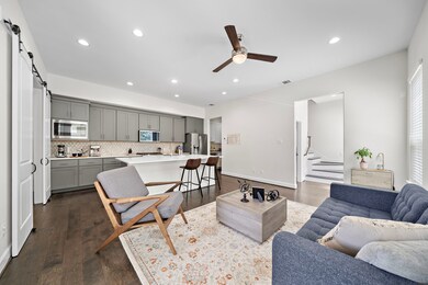 3809 Olde Bourbon Ln, Houston, TX 77018 - photo 4