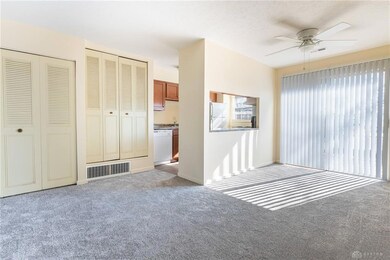 100 N Alex Rd unit D, West Carrollton, OH 45449 - photo 6