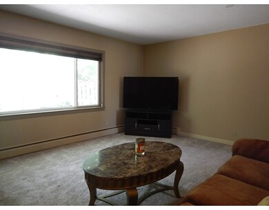 60 Robinridge Rd, Chicopee, MA 01022 - photo 6