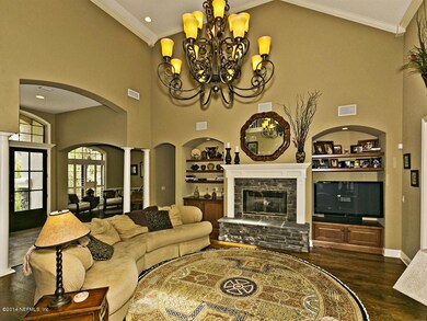 Family Room (1)