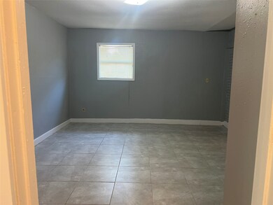 7201 Gleason Rd, Houston, TX 77016 - photo 5