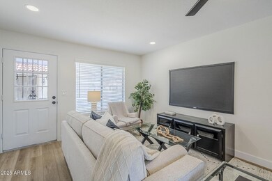 2927 N Oregon St unit 9, Chandler, AZ 85225 - photo 4