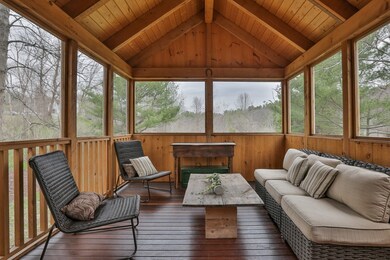 7 S Pleasant St, Merrimac, MA 01860 - photo 4