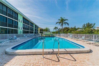 9200 Midnight Pass Rd unit 15, Sarasota, FL 34242 - photo 5