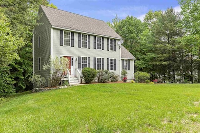 46 Hersey Ln, Newmarket, NH 03857 - photo 3