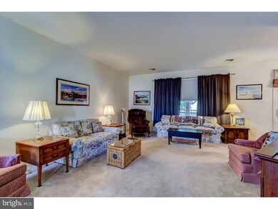 102 E Hunt Master Hollow unit 3, Glen Mills, PA 19342 - photo 4