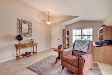 2093 E Morelos St-8