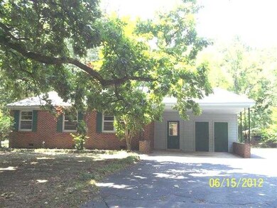 Side/Parking & Storage