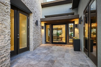 2199 Skyline Heights Ln, Henderson, NV 89052 - photo 5