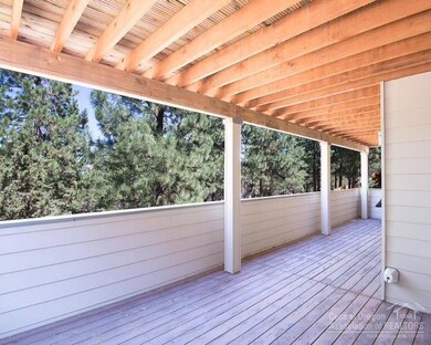 421 NW Flagline Dr, Bend, OR 97701 - photo 5