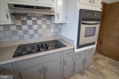 45266 Elmbrook Dr, California, MD 20619 - photo 7