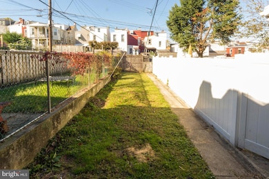 546 S 18 1 2 St, Reading, PA 19606 - photo 4