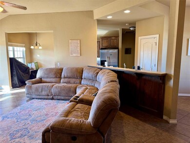 1132 Glen Eagles Ct, Norman, OK 73072 - photo 5