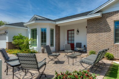 Front Patio & Entrance