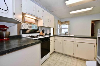 Kitchen I