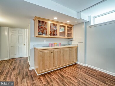 8209 Lookout Ln, Frederick, MD 21702 - photo 6