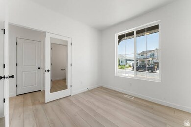 737 N Plainsman Dr, Spanish Fork, UT 84660 - photo 4