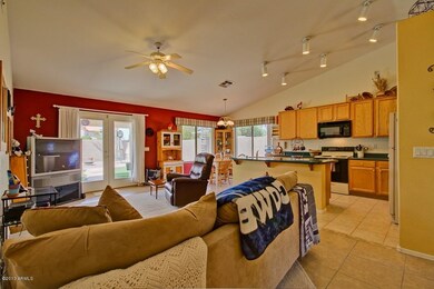 Fam/Kitchen