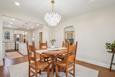 34-web-or-mls-228-s-roosevelt-ave