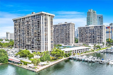 View of Brickell Place and Marinas on Biscayne Bay with easy access to downtown, Coral Gables, beaches, Key Biscayne and open access to Atlantic Ocean with no bridges.