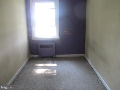 6862 Clover Ln, Upper Darby, PA 19082 - photo 6