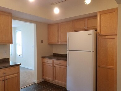 2 Amity Place, Amherst, MA 01002 - photo 5
